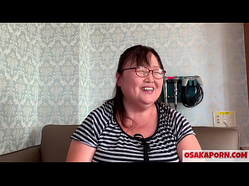❤️ Vet Japannese ma wys haar groot tiete en geniet 'n seksspeelding. ’n 51-jarige Asiatiese ma praat oor haar seksuele ervaring. Yukiko 1 OSAKAPORN vetterige milf ️ Anale video by ons ❌